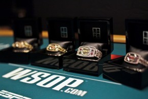 Campeones WSOP 2015
